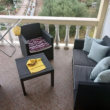 With Parking Space Kneza, Korcula - 23421 *