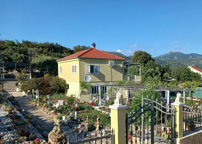 With Parking Space Kneza, Korcula - 23421 * Pupnat